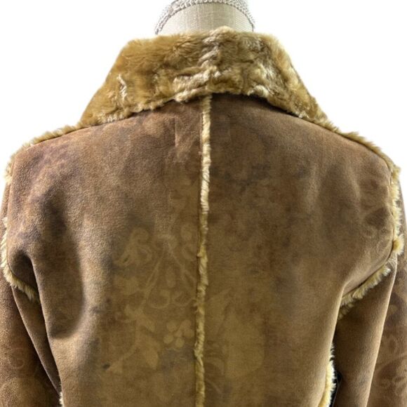 Chico's Faux Fur Coat Sz Small / US 4 Soft Cozy Boho Southwest - Picture 5 of 16